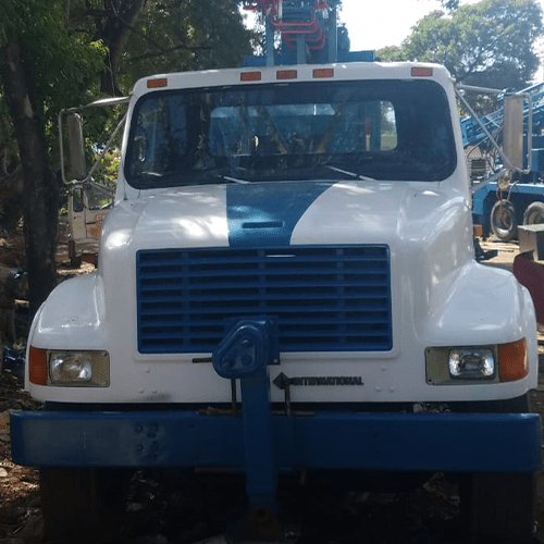 D7477956-F547-4A35-A94D-2102B2D1910B